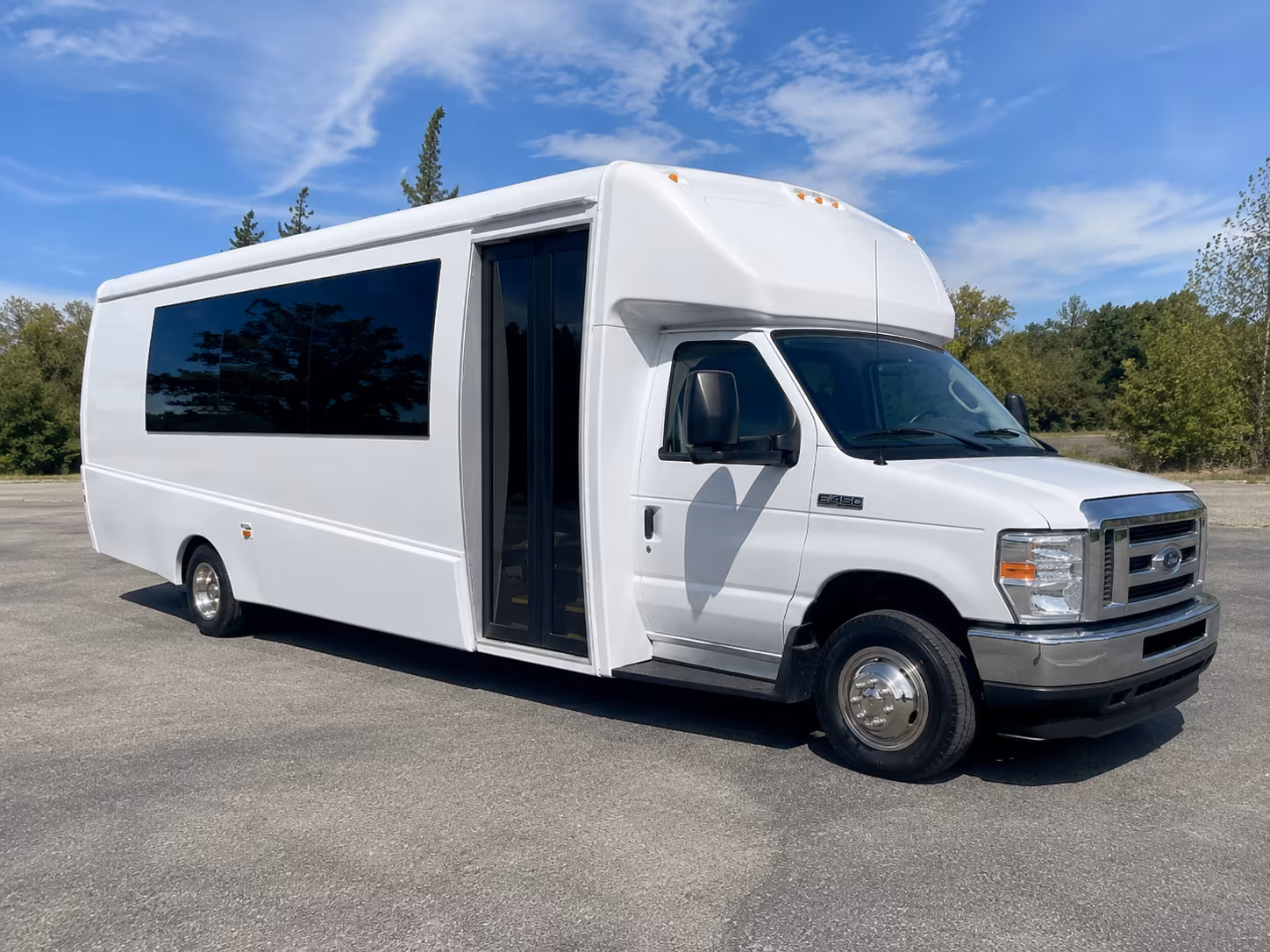 Oakland Birthday, Sweet 16, & Quinceañera Party Bus Rentals